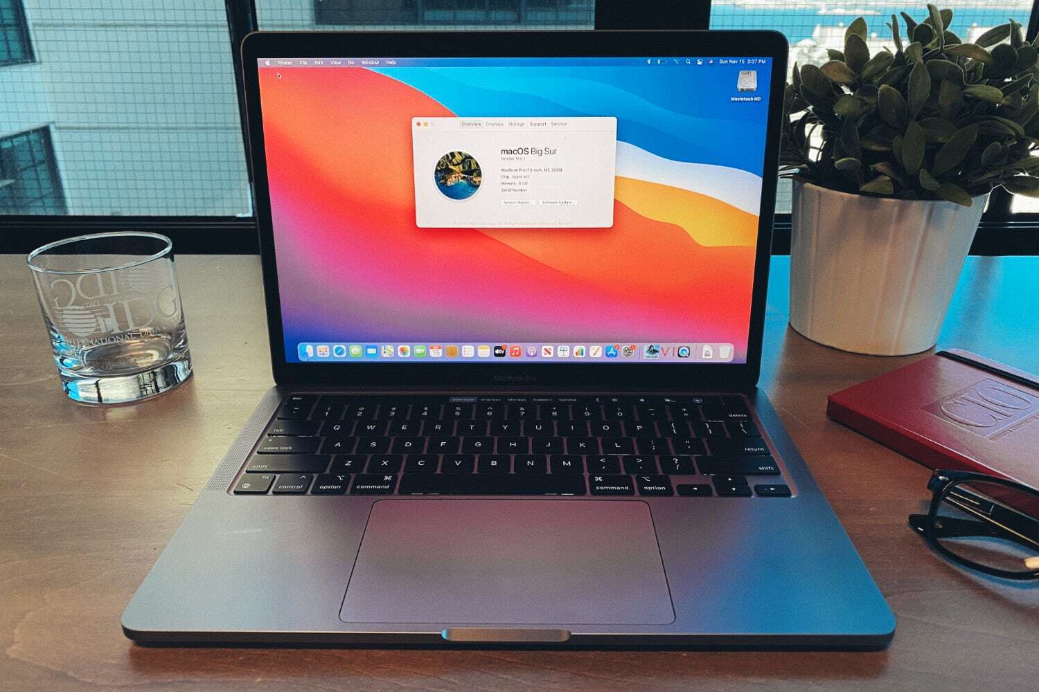 13-inch MacBook Pro (M1, 2020)