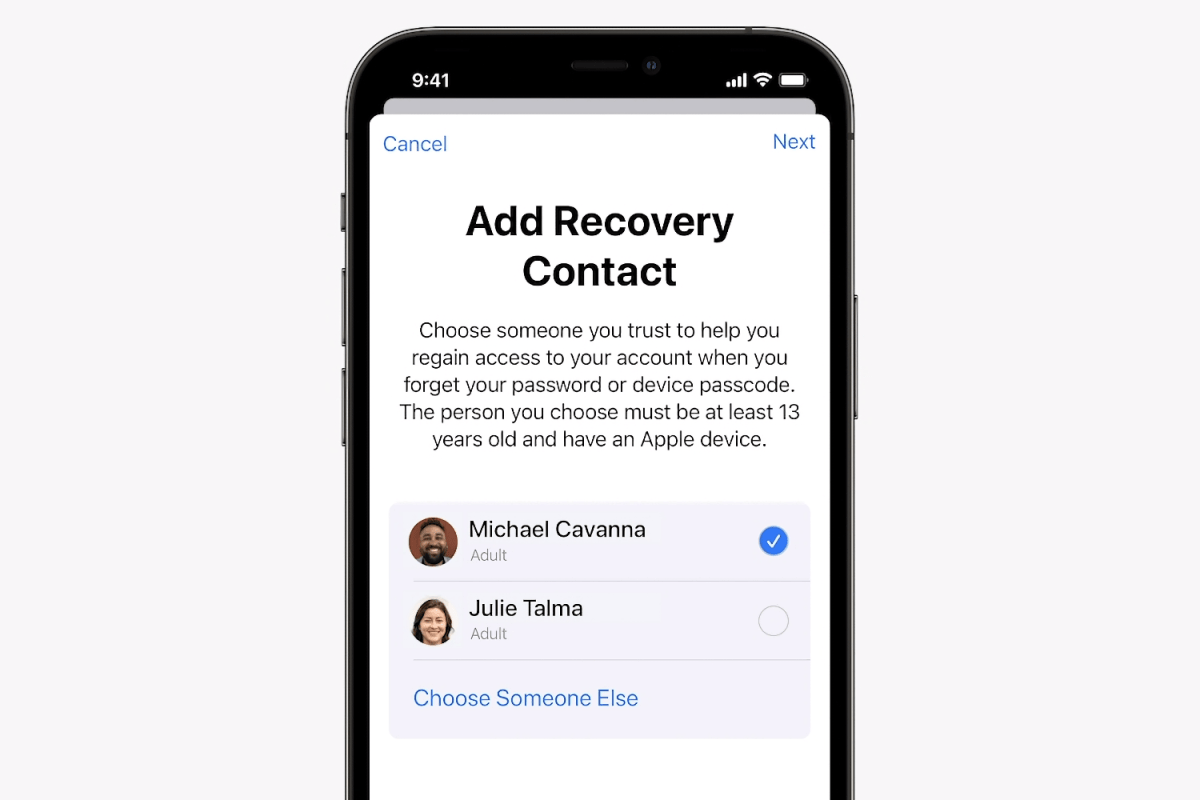 iCloud recovery contact