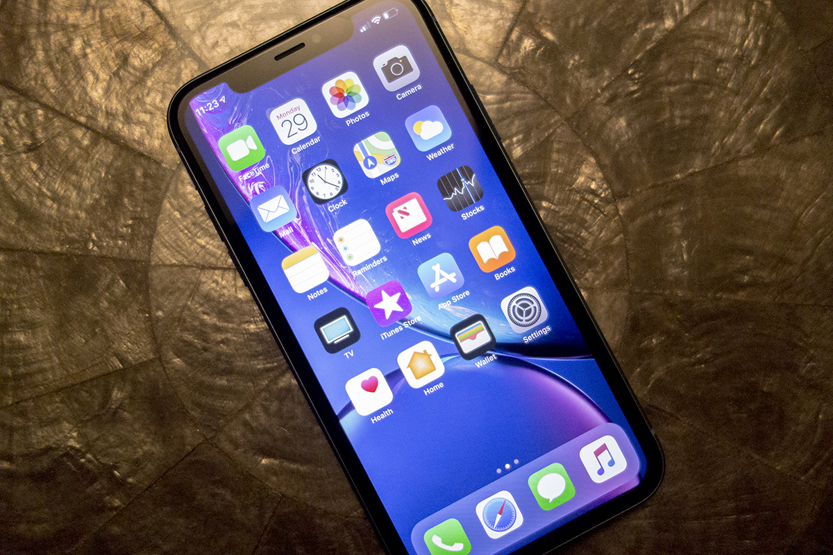 is-the-499-iphone-xr-worth-buying-in-2021-macworld