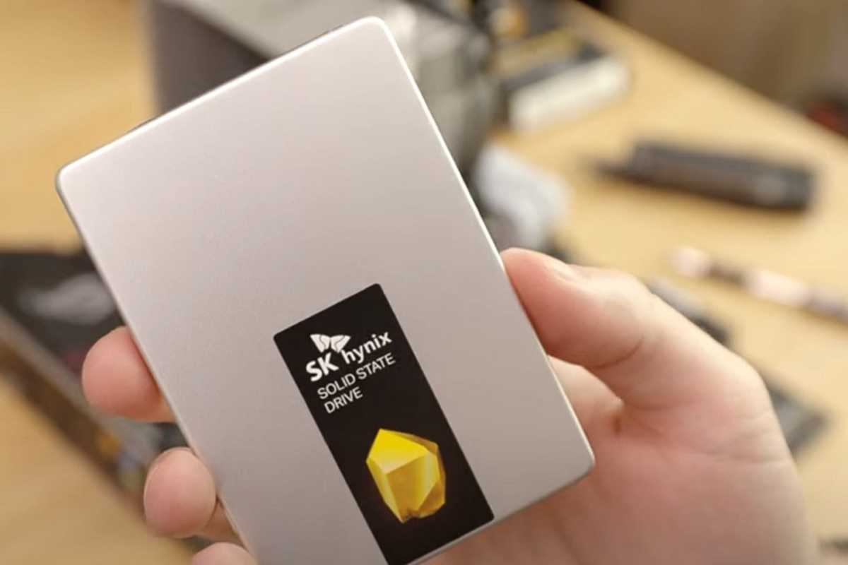 Handheld 2.5 inch SATA SSD