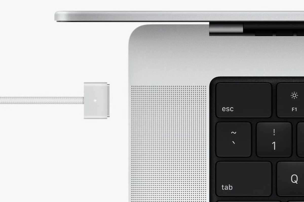 MacBook Pro MagSafe 2021