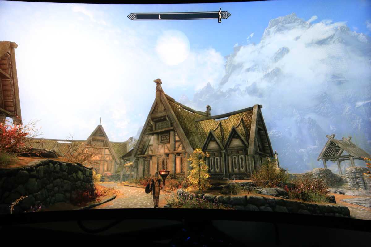 Skyrim Auto HDR