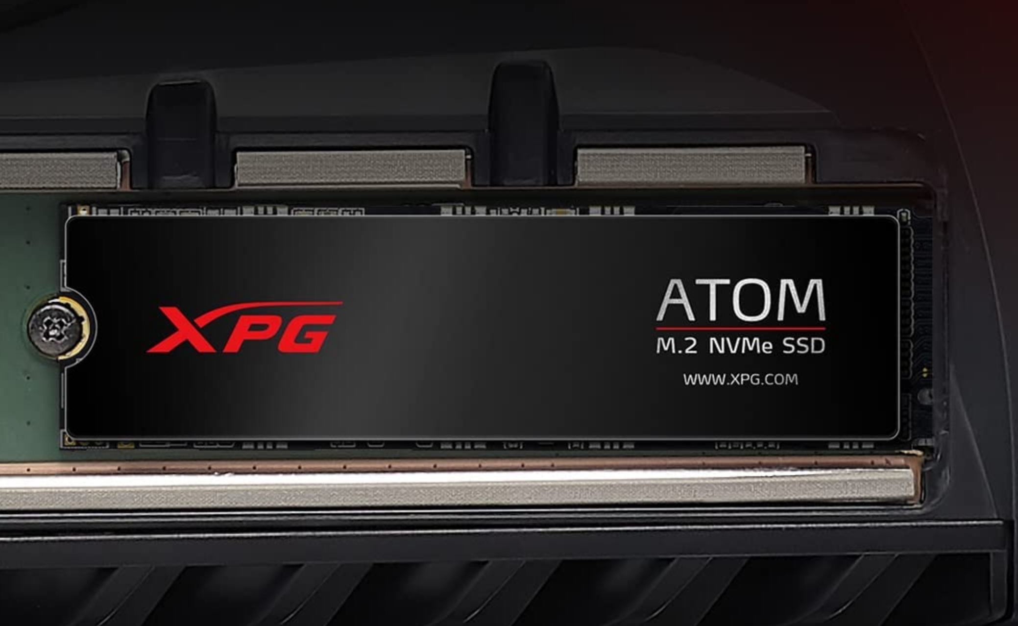 Adata XPG Atom 50 - أفضل محرك أقراص صلبة PCIe 4.0 بميزانية محدودة