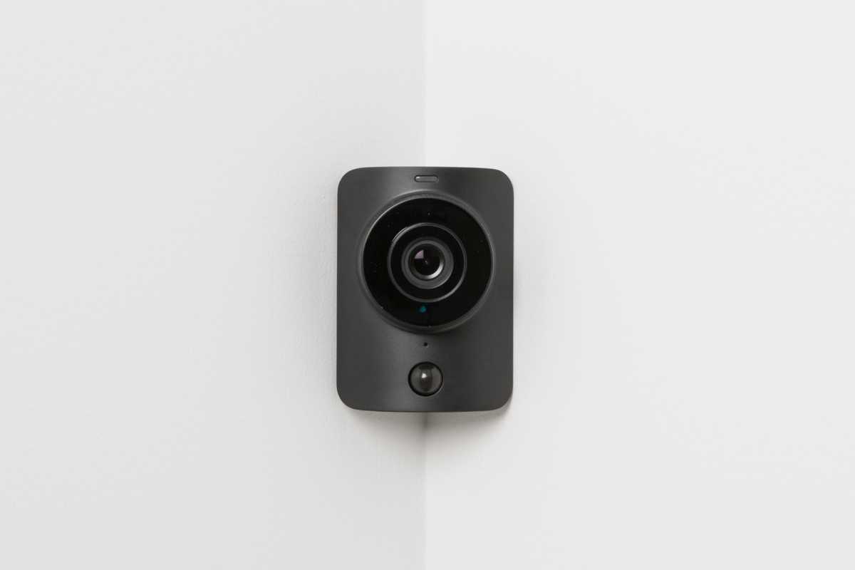 indoor camera simplisafe