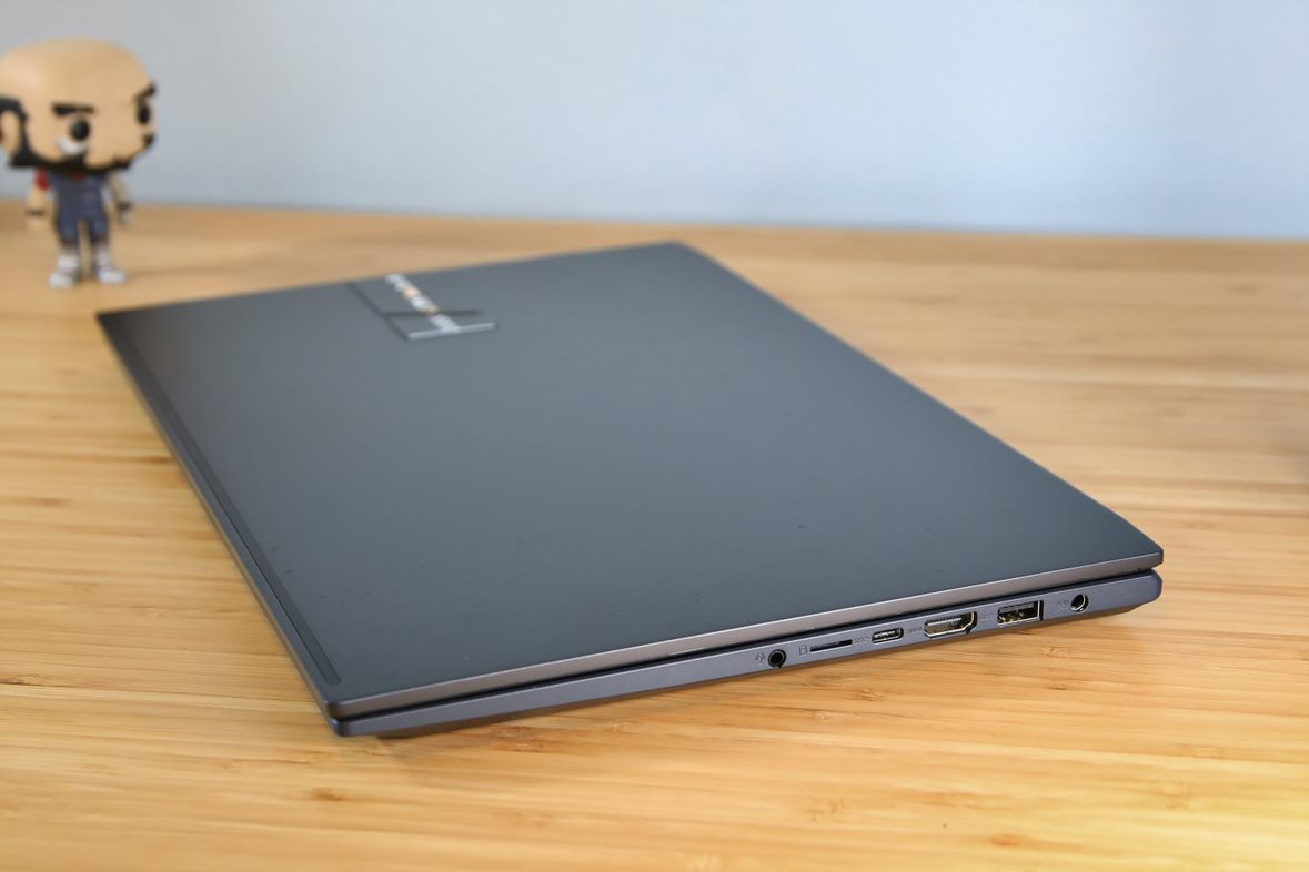 Asus VivoBook 15 review — a budget laptop with low-budget battery life