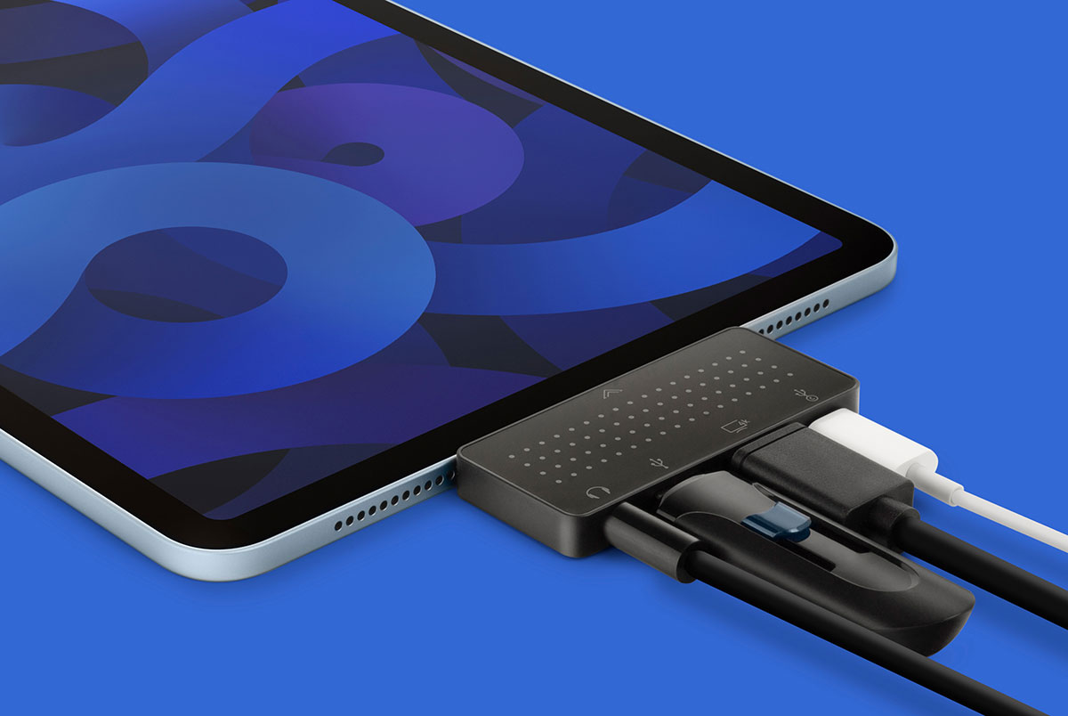 Twelve South StayGo mini – smallest USB-C hub for iPad