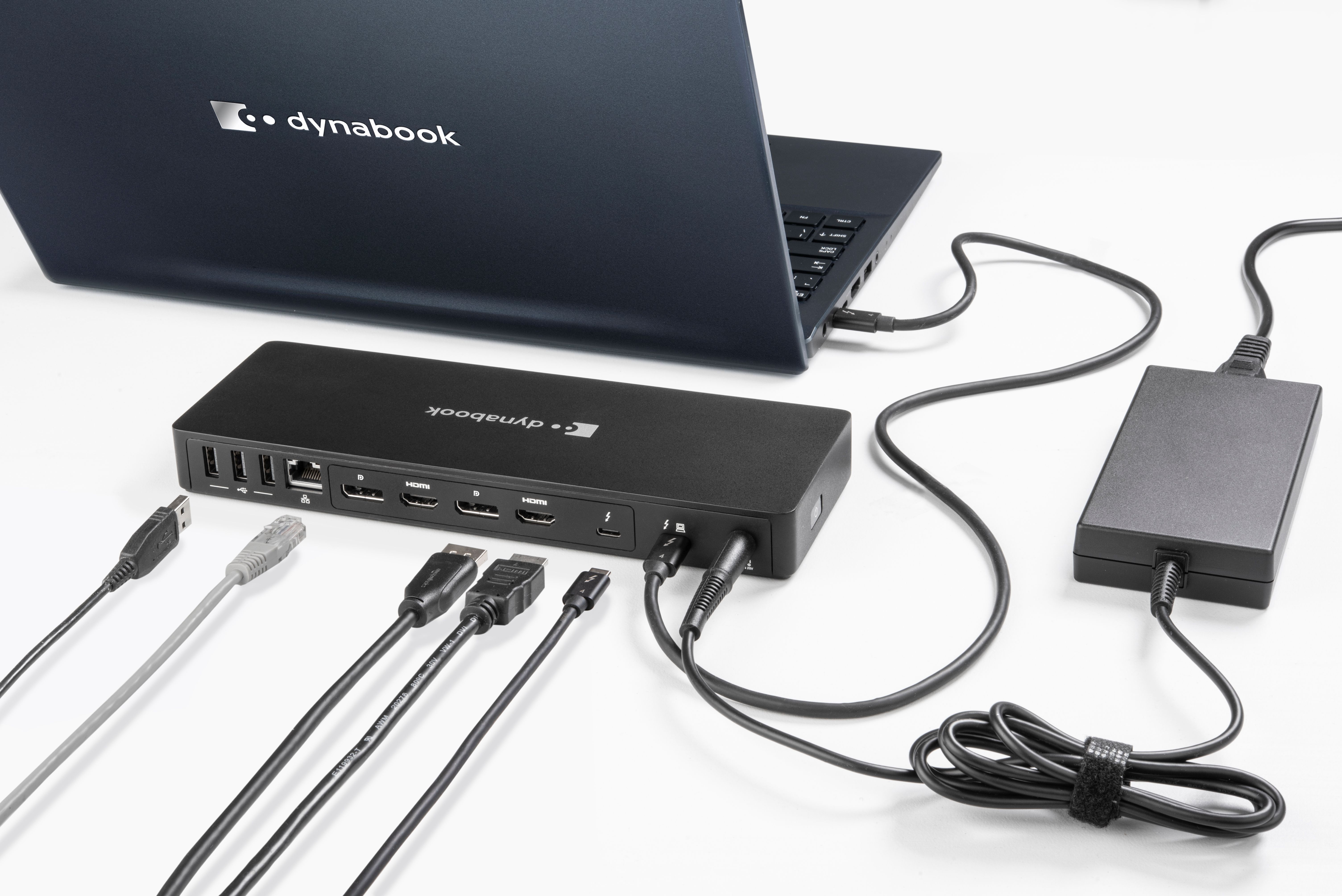 dynabook thunderbolt 4 dock macbook pro