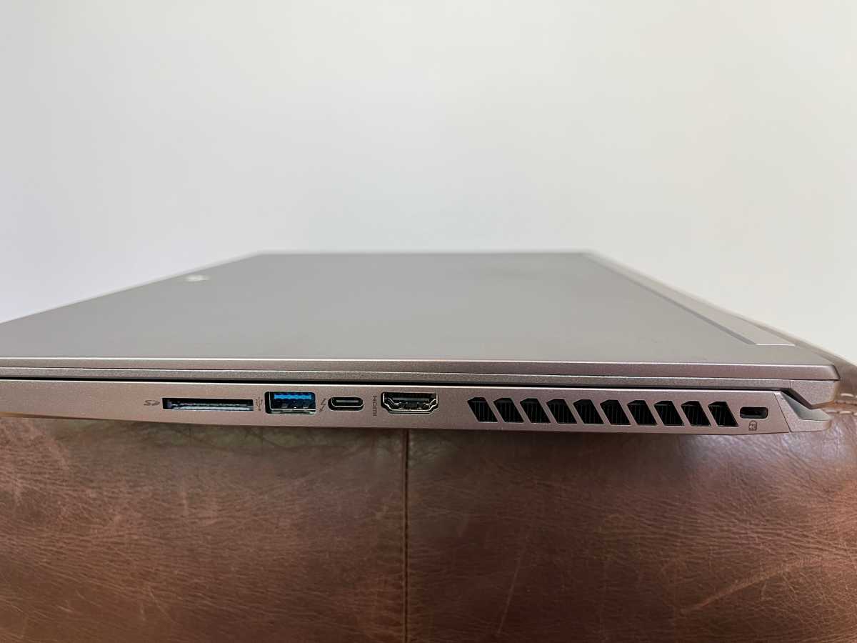 Acer Triton right ports