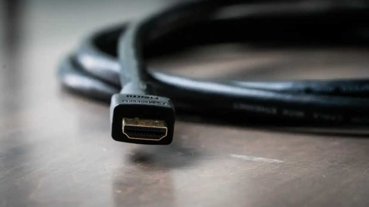 Câble HDMI générique