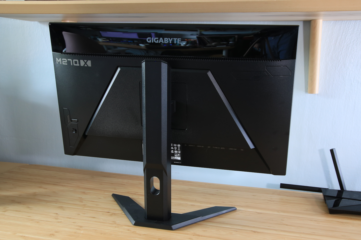 Gigabyte M27Q X review Lush color in a 240Hz monitor PCWorld