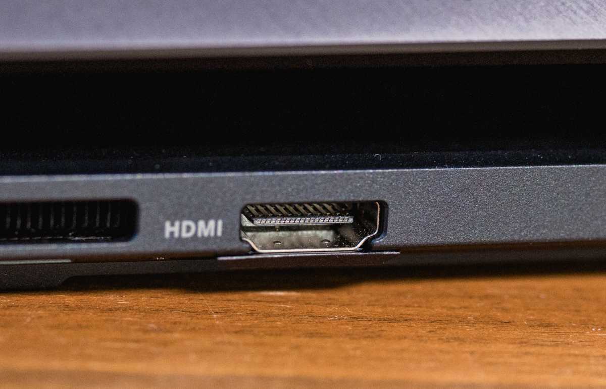 Rådgiver svag Raffinaderi Laptop ports explained: Every symbol and connector identified | PCWorld