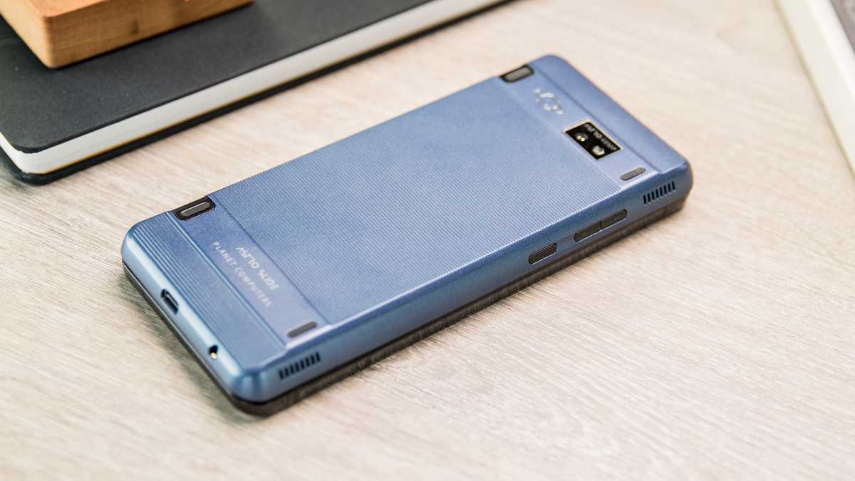 Astro Slide 5G back