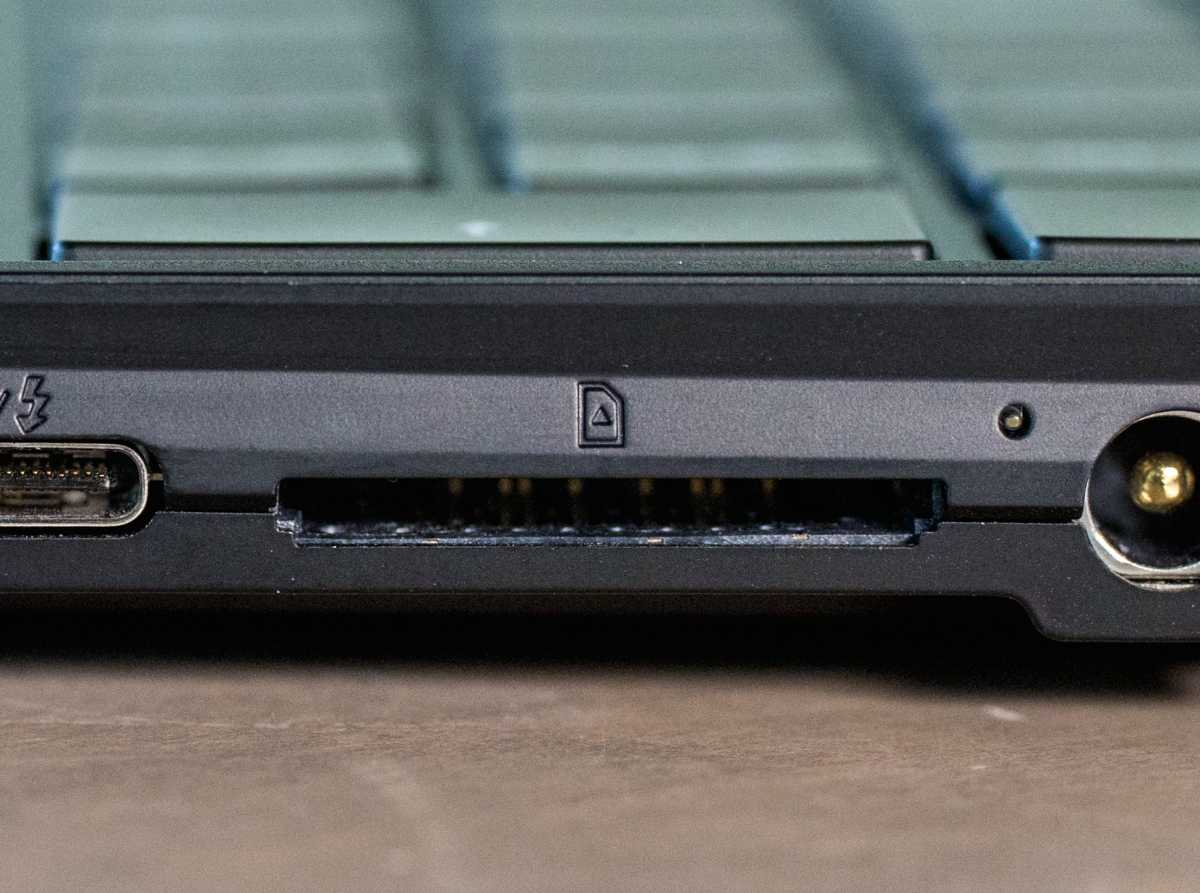 hp laptop ports