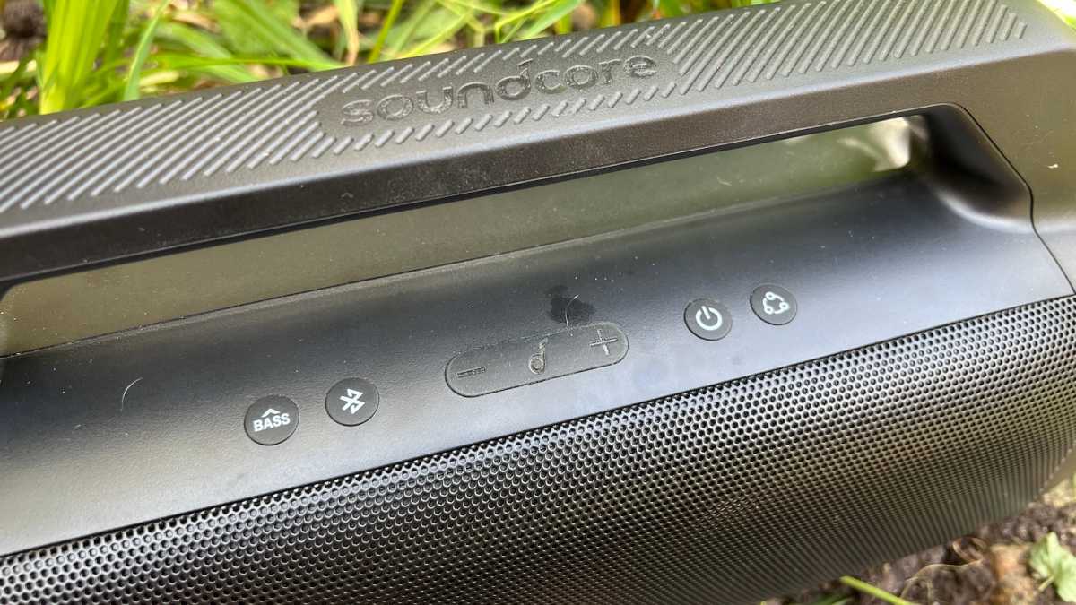 Soundcore Motion Boom Plus controls