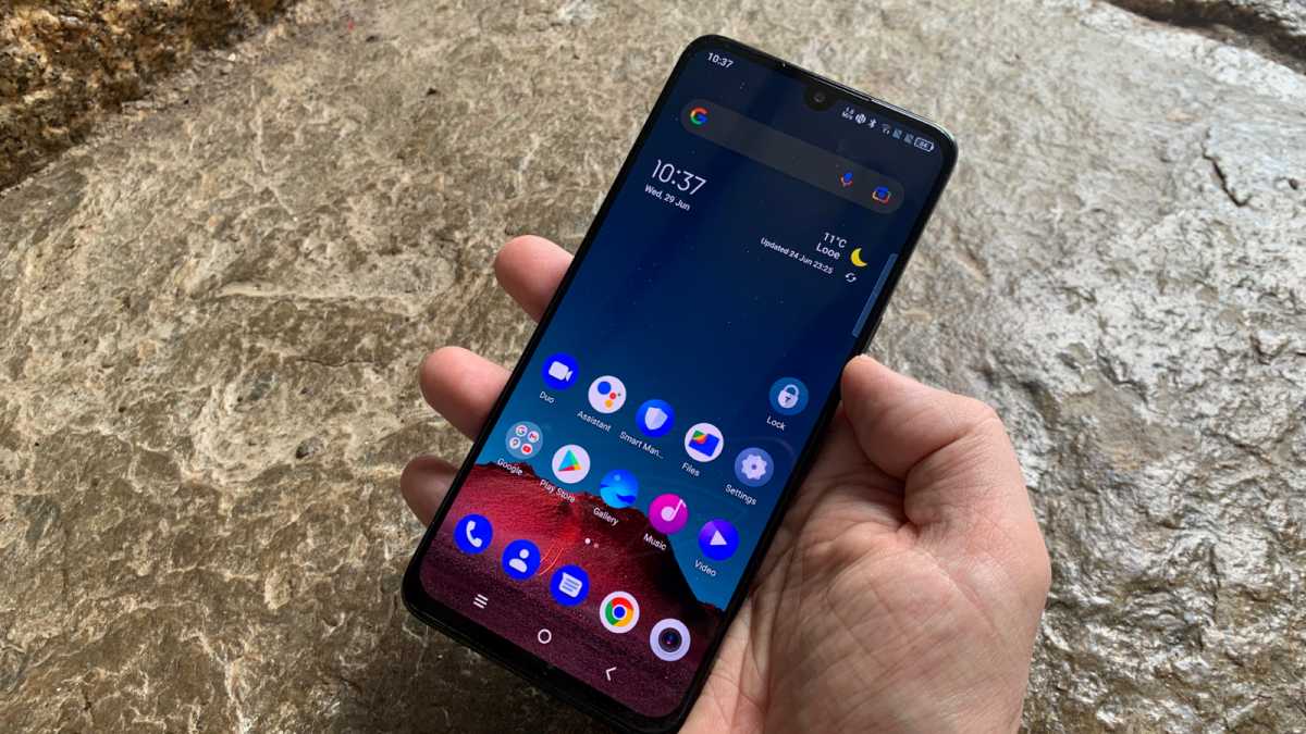 Display on the TCL 30+