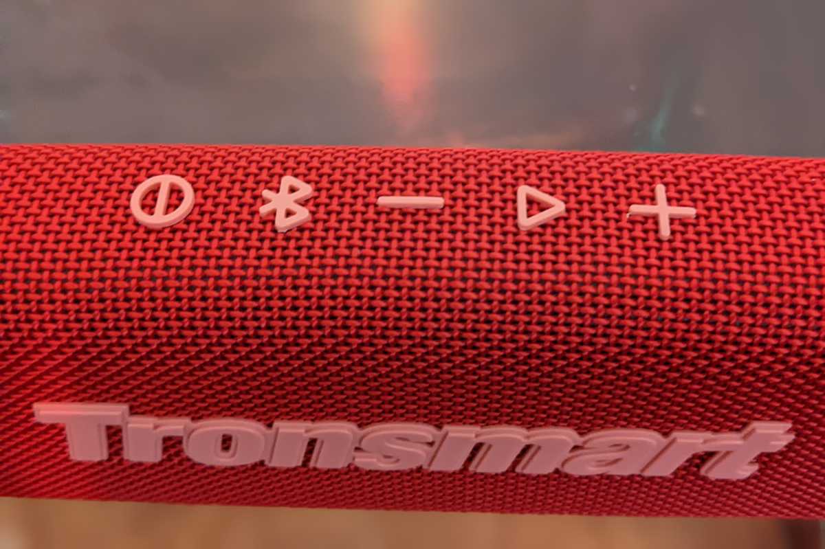 Parlante Bluetooth Tronsmart Trip - Gris IPX7- 20hrs musica TRONSMART