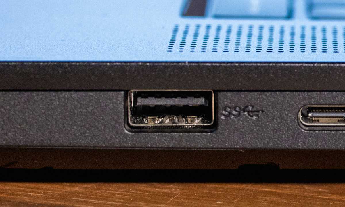 USB 2.0 Port