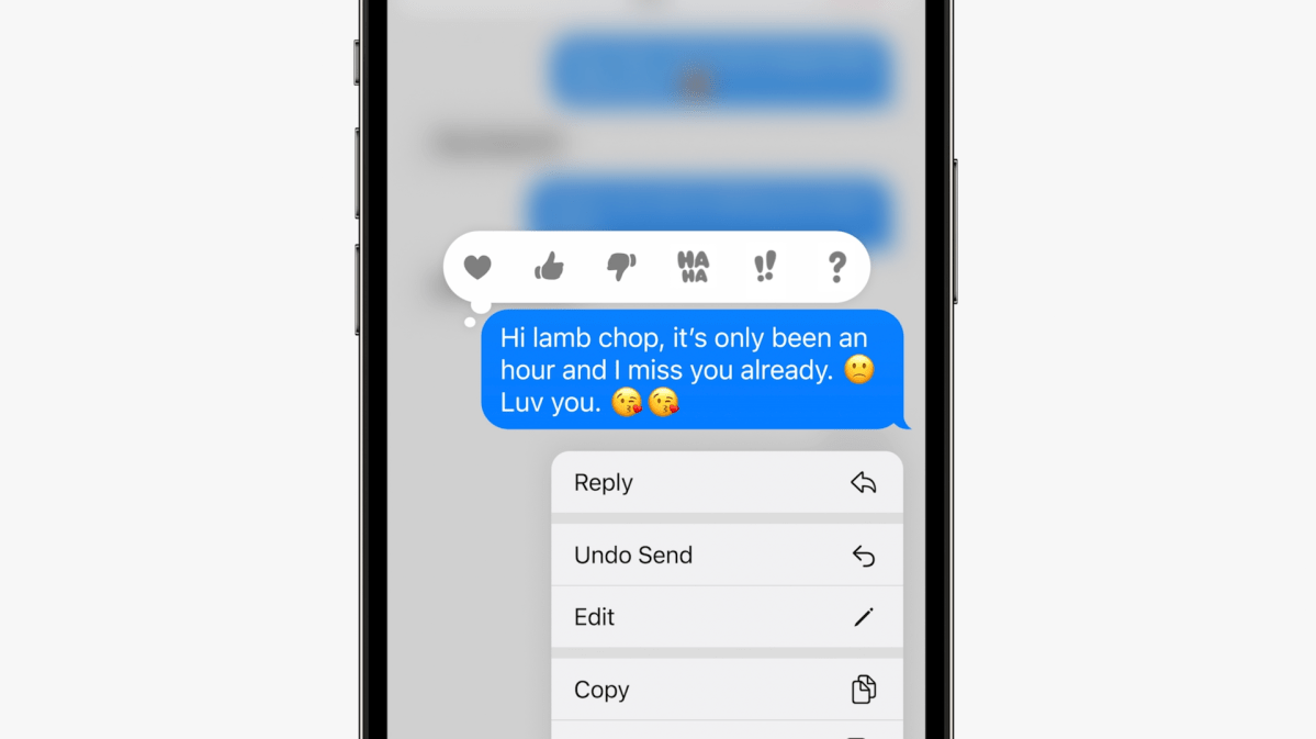 iOS 16 Messages app