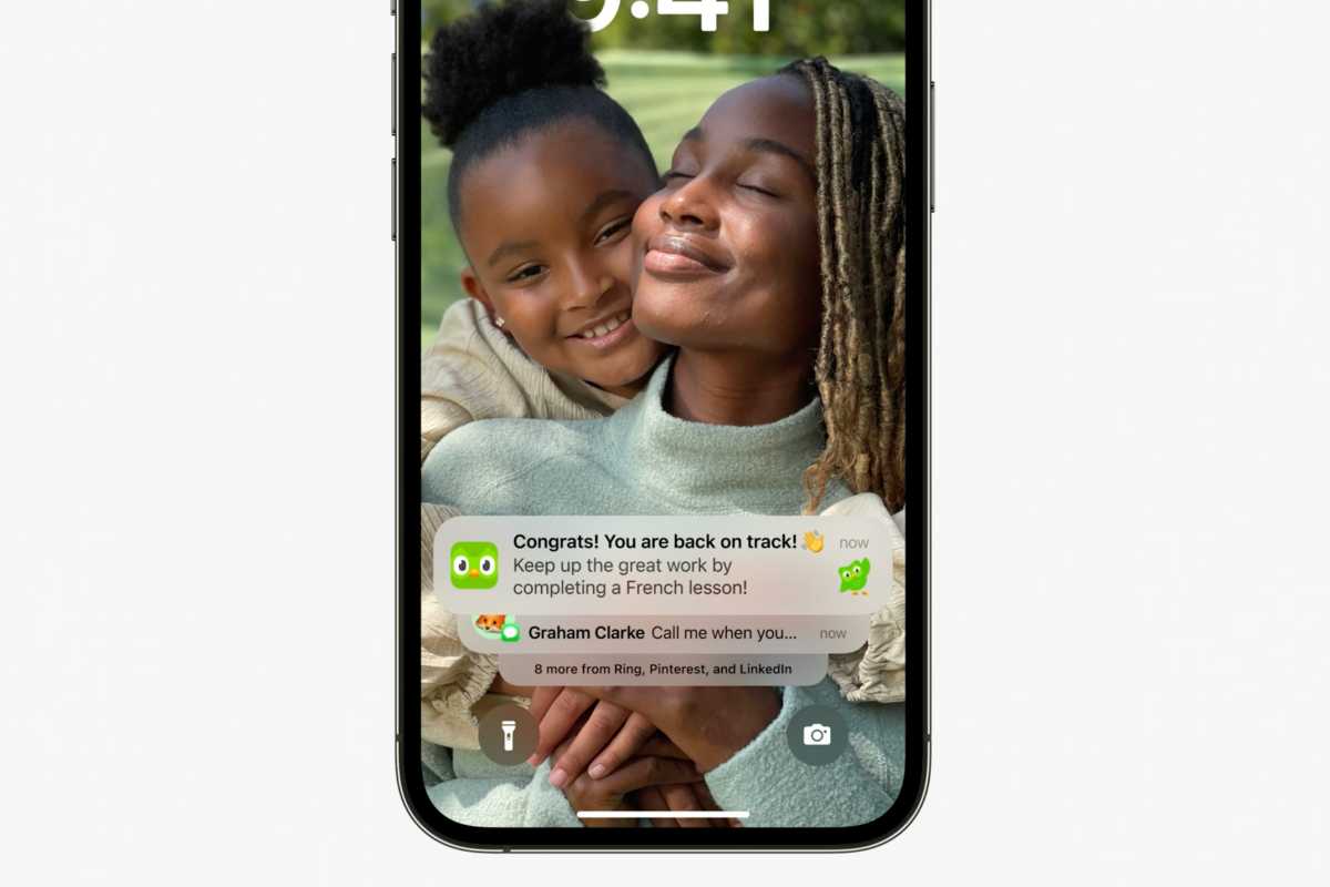 iOS 16'da Kilit Ekranınızı özelleştirmenin tüm yolları 4 iOS 16 Kilit Ekranı Bildirimleri