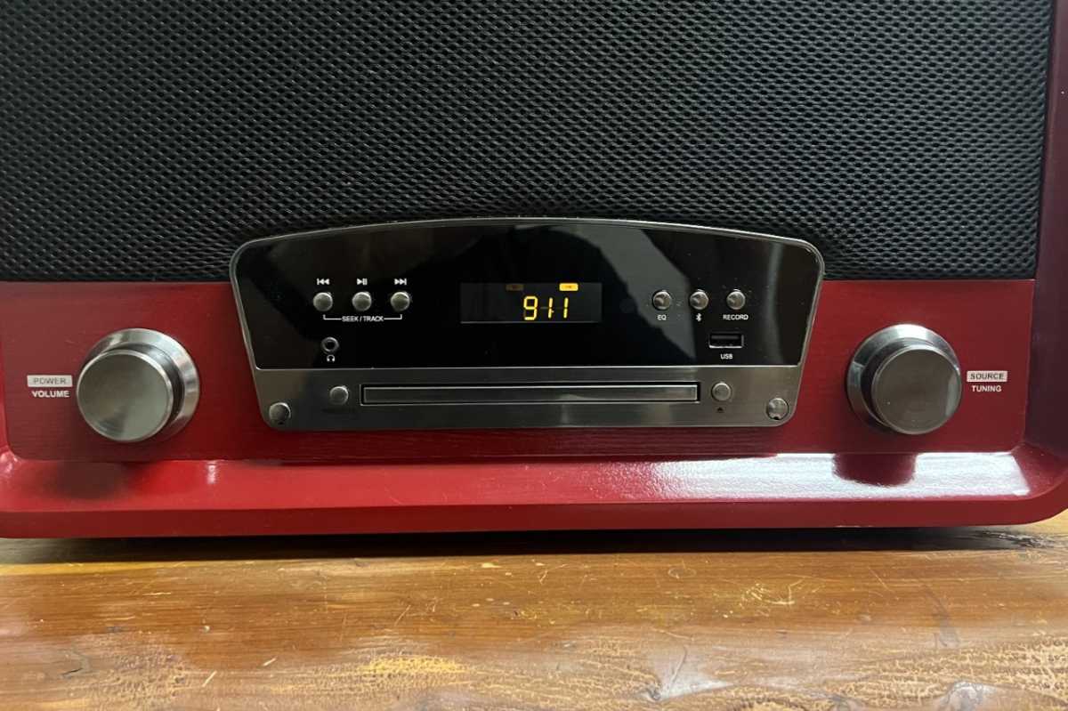 Kingston 7-in-1 record player knobs and controls