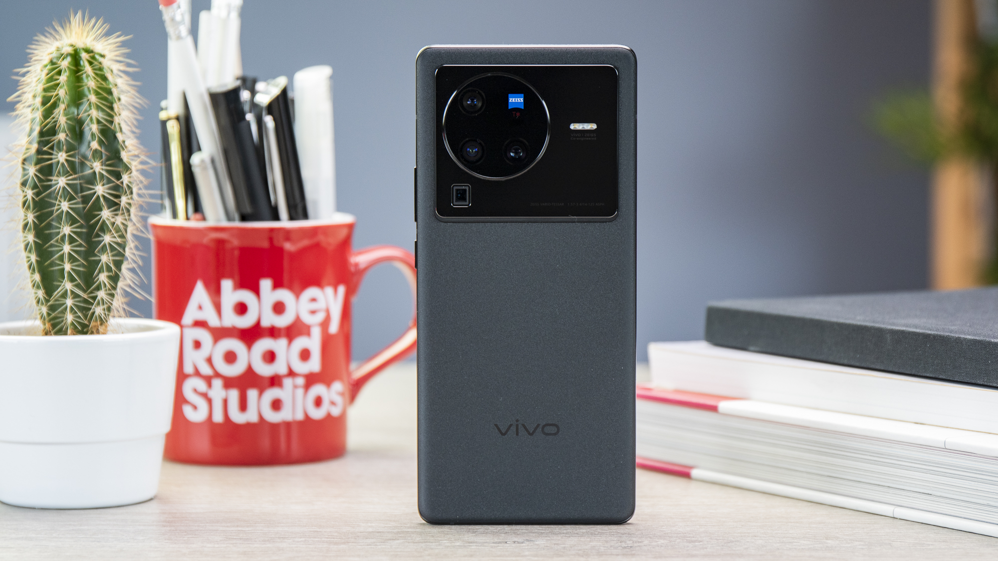Vivo X80 Pro - Выдающиеся камеры