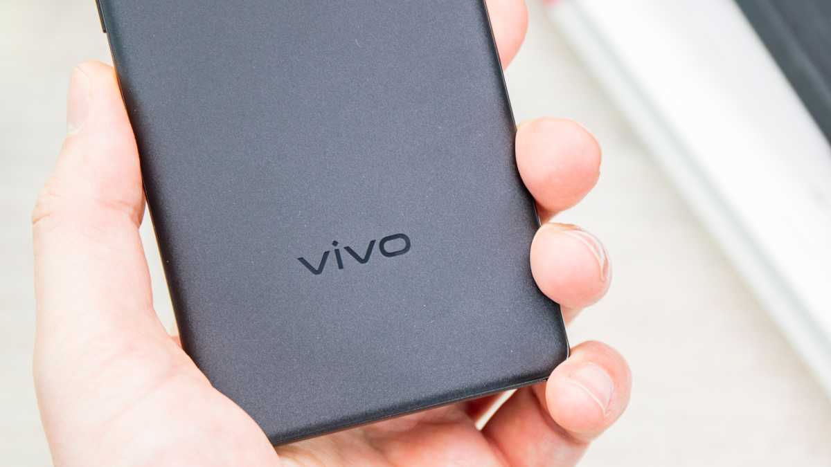 Vivo X80 - External Reviews