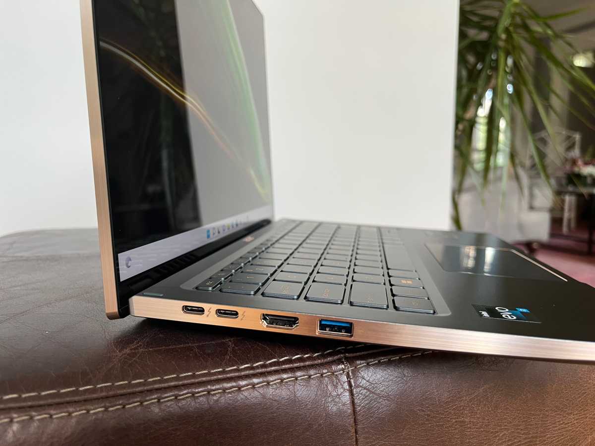 Acer Swift left ports