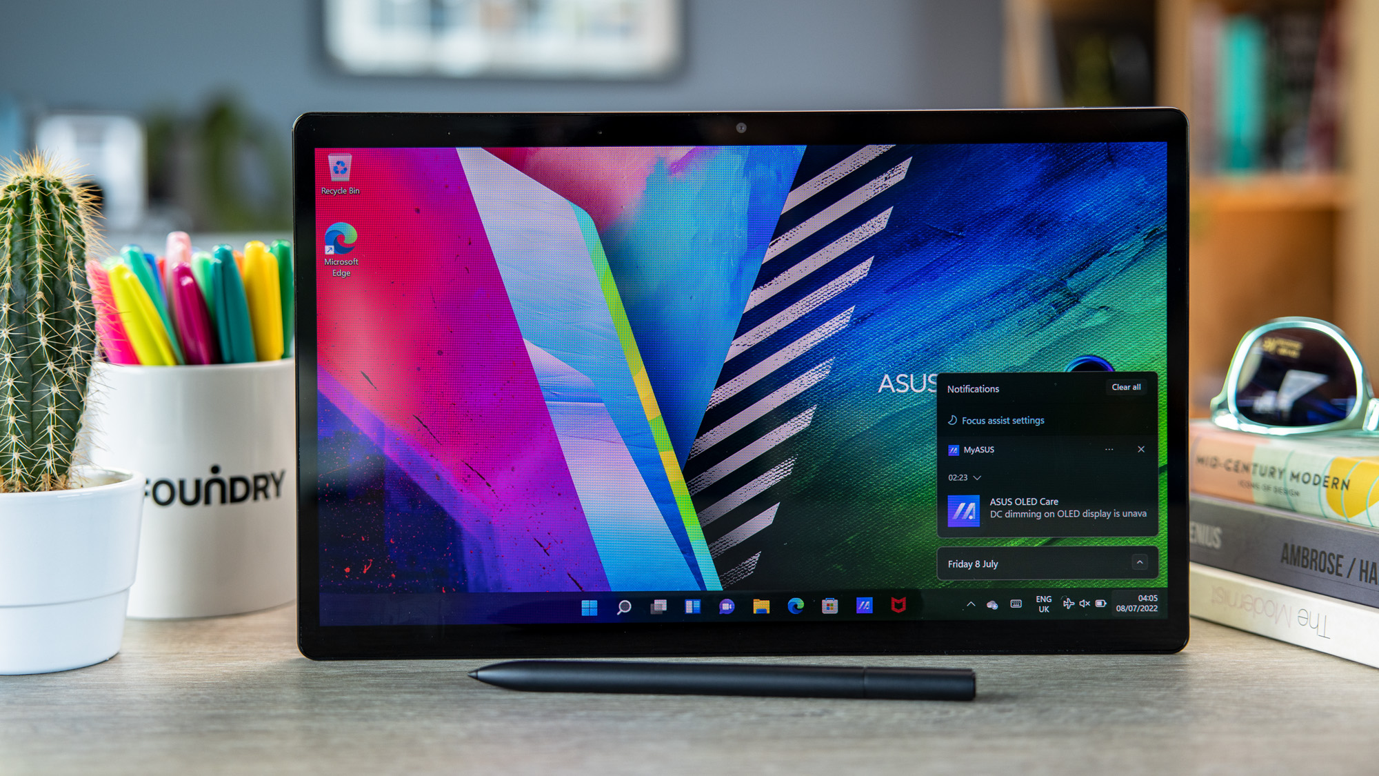 Asus Vivobook 13 Slate OLED Review: A Slate That Will Frustrate