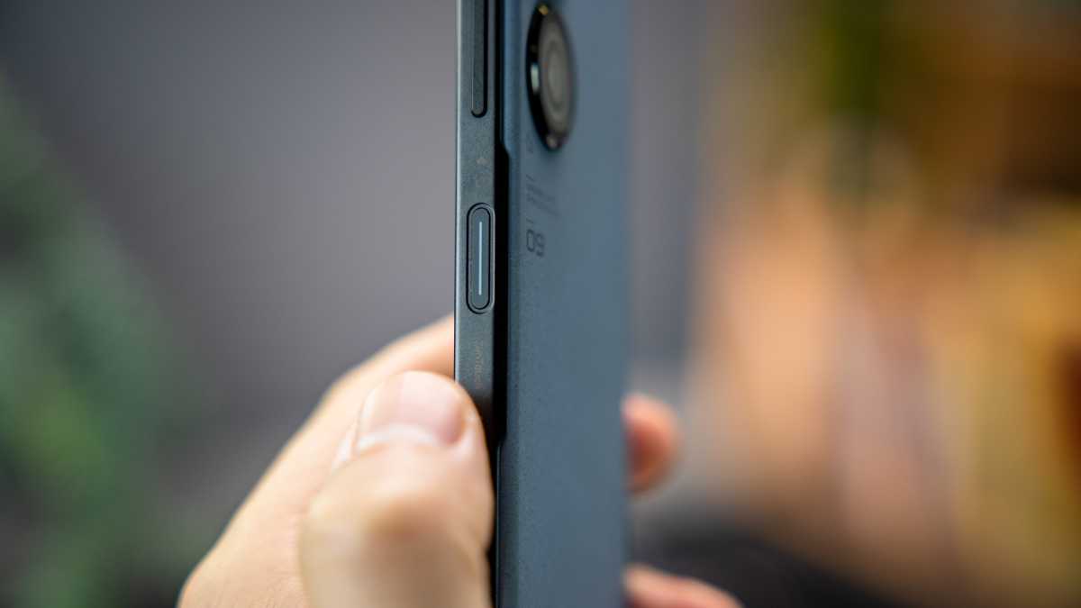 Asus Zenfone 9 Review - a mini marvel? - Amateur Photographer