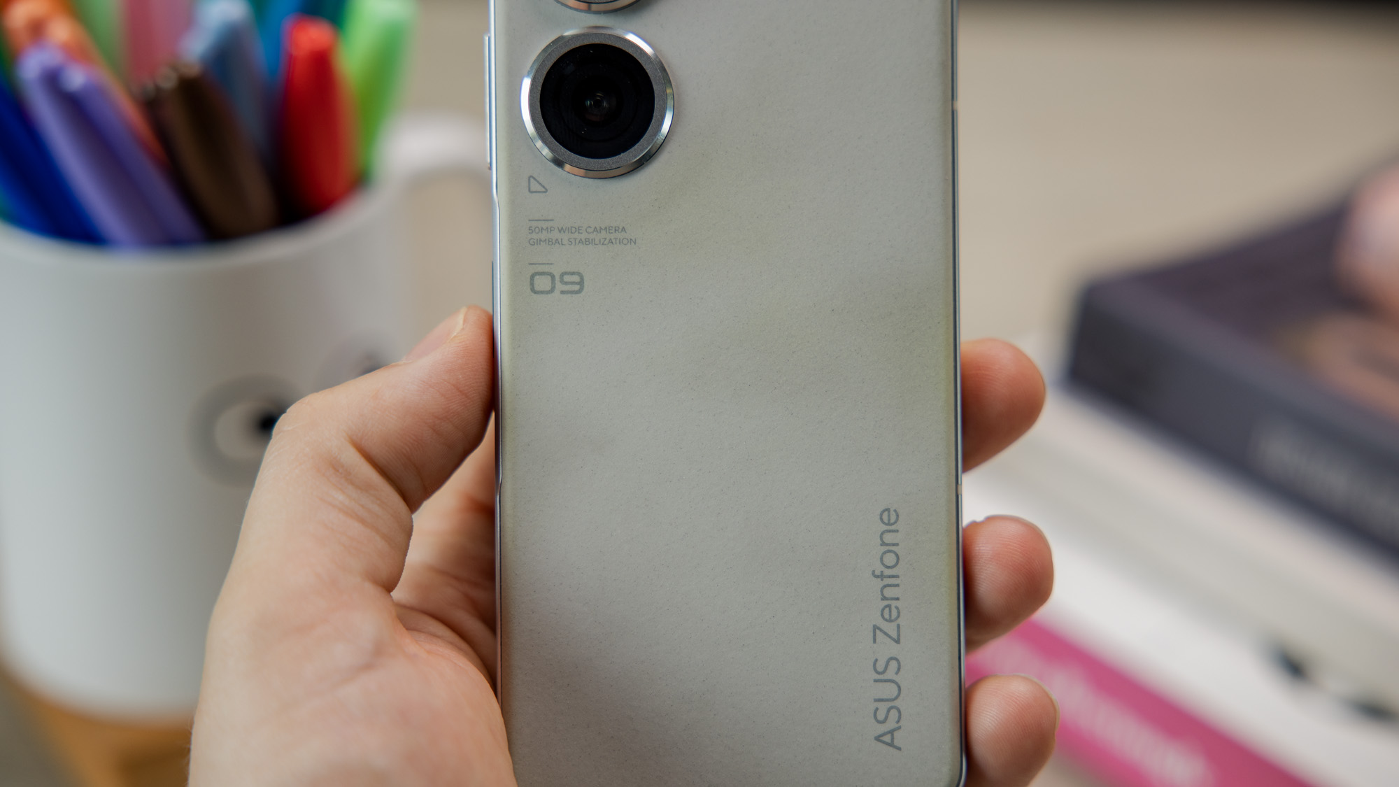 Asus Zenfone 9 Review: Asus Finds Its Zen - Tech Advisor Asus Zenfone 9 Review: Asus Finds Its Zen - Tech Advisor
