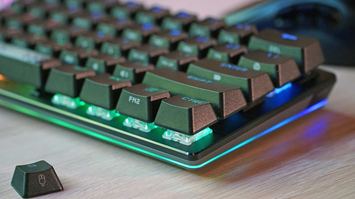 Corsair K70 RGB Pro Wireless Mini iluminação lateral