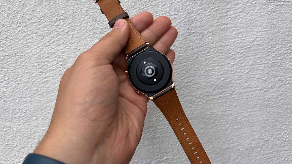 Honor Watch GS3 review heart rate sensor