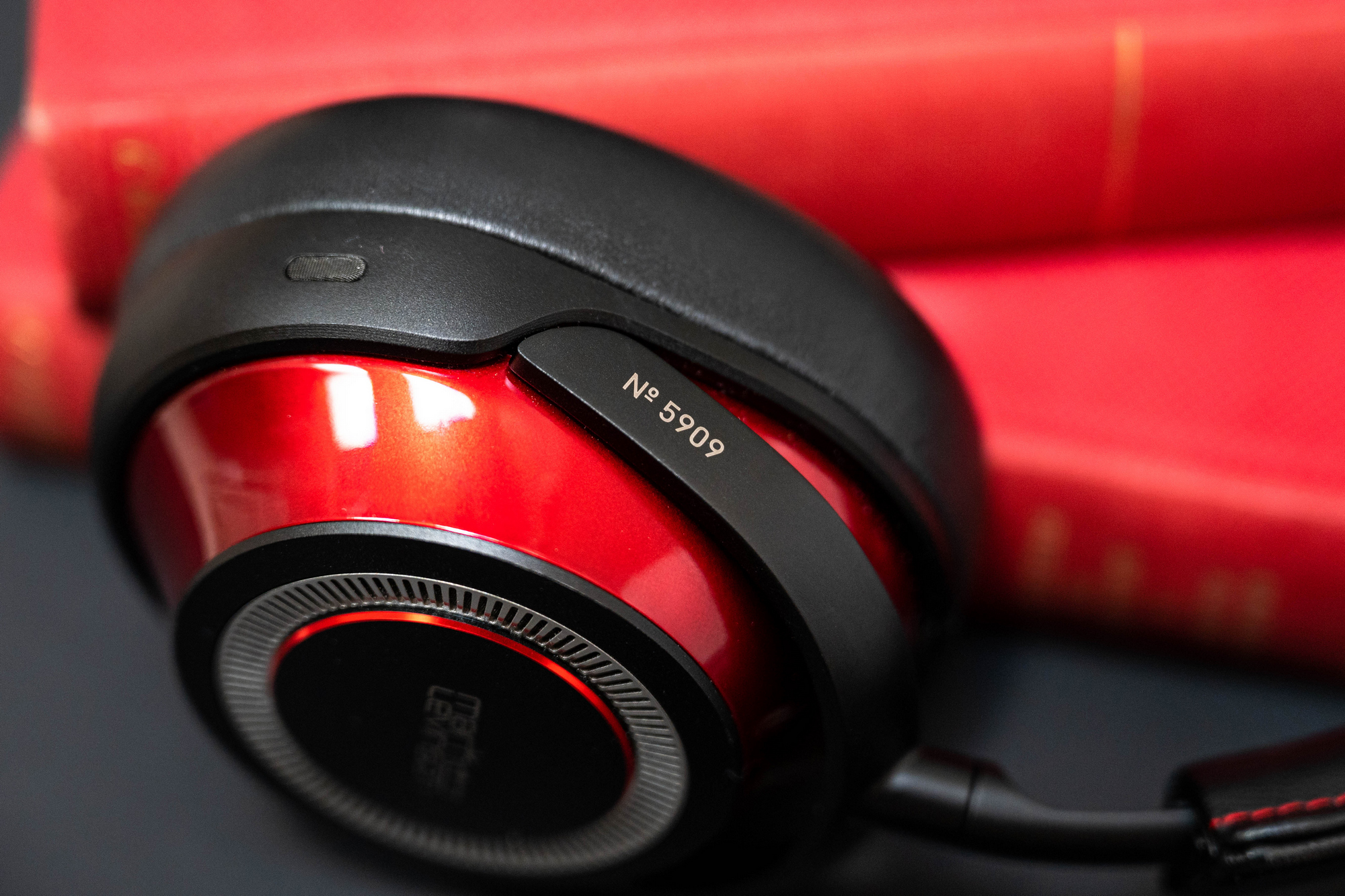 Mark Levinson No. 5909 Headphone Review: More Than Luxurious | TechHive