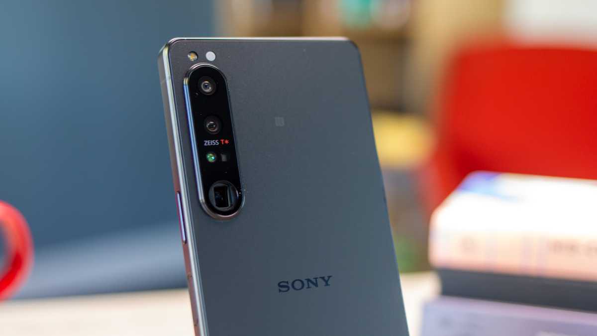 Sony Xperia 1 IV review: unapologetically premium