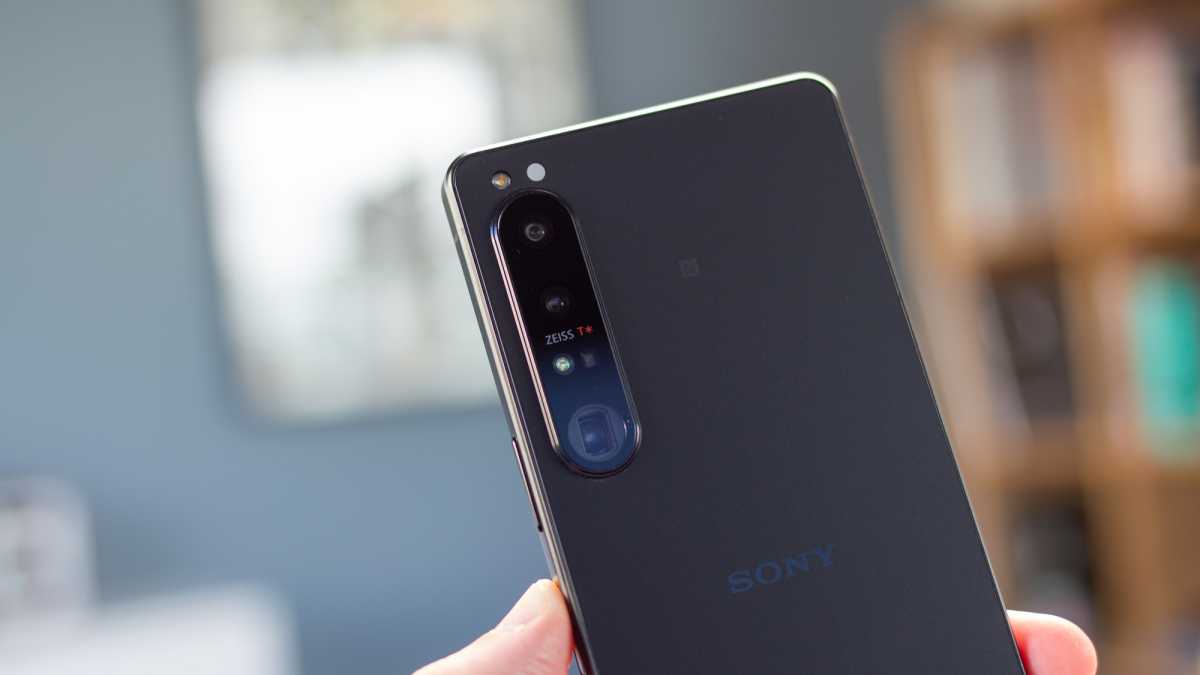 Sony Xperia 1 IV review: Simply outrageous - Android Authority