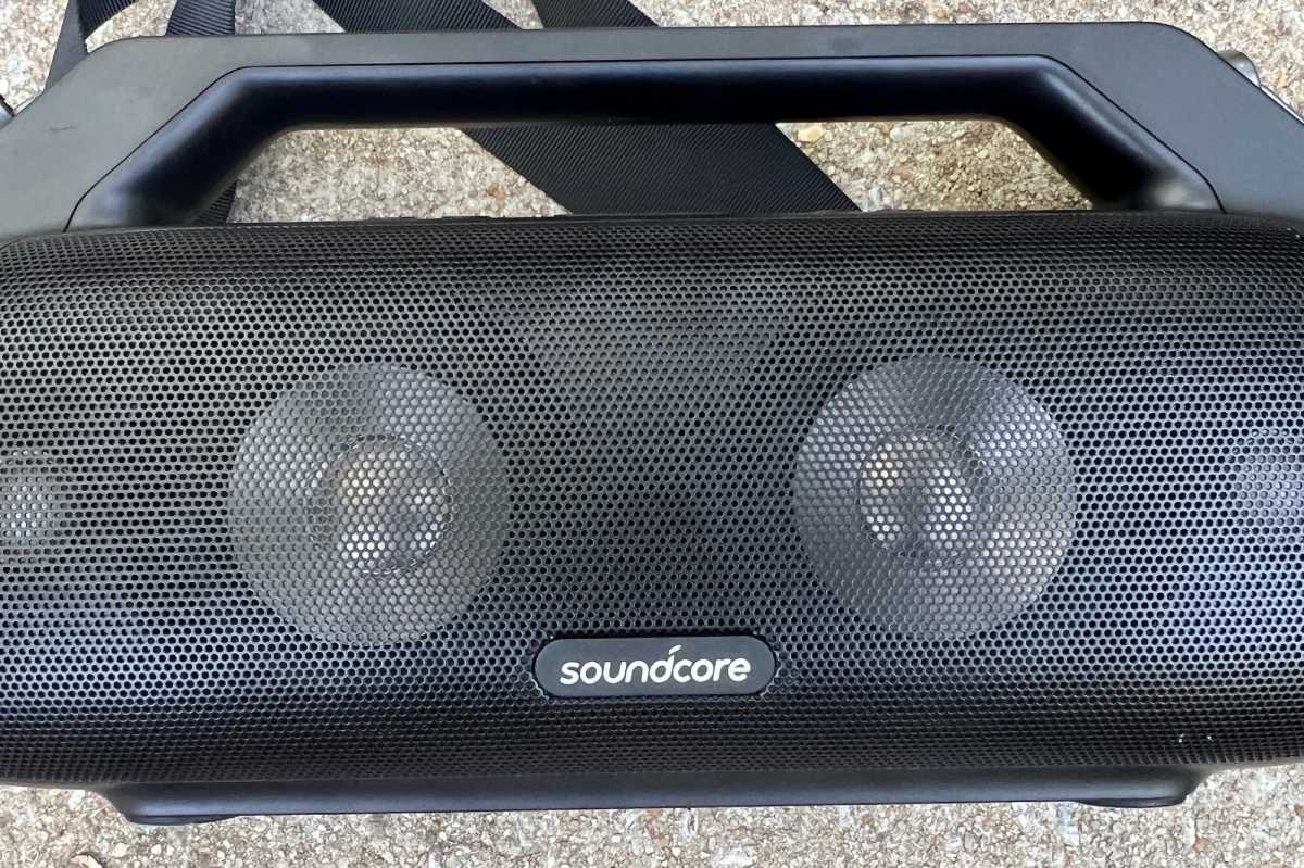 Frontrooster op Soundcore Motion Boom Plus
