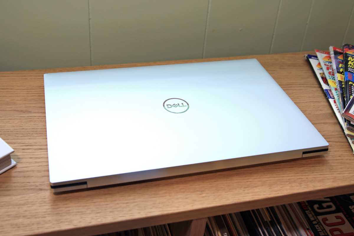 Dell XPS 17 design