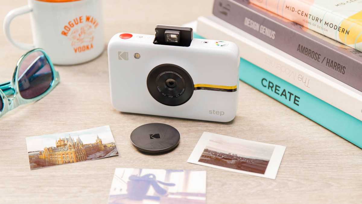 Kodak Step Instant Camera with prints