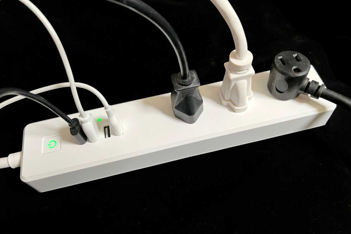 Plugs inserted in Meross Smart Wi-Fi Surge Protector