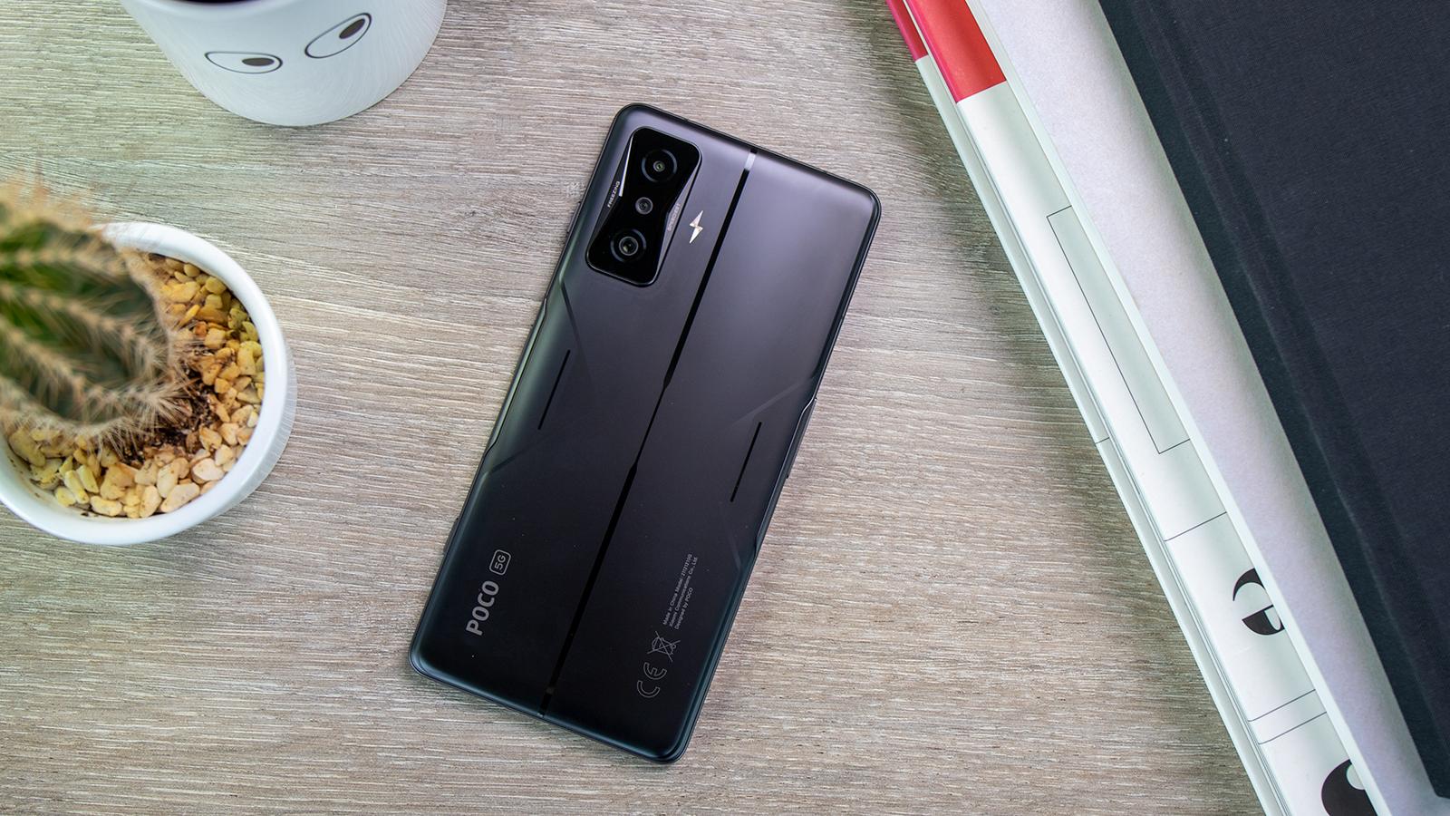 Poco F4 GT (12GB/256GB)