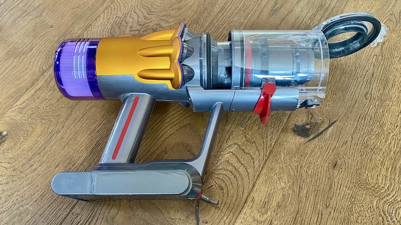 Dyson V12 Detect Slim with open bin