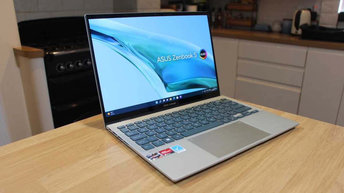 Asus ZenBook S 13 OLED (2022) 