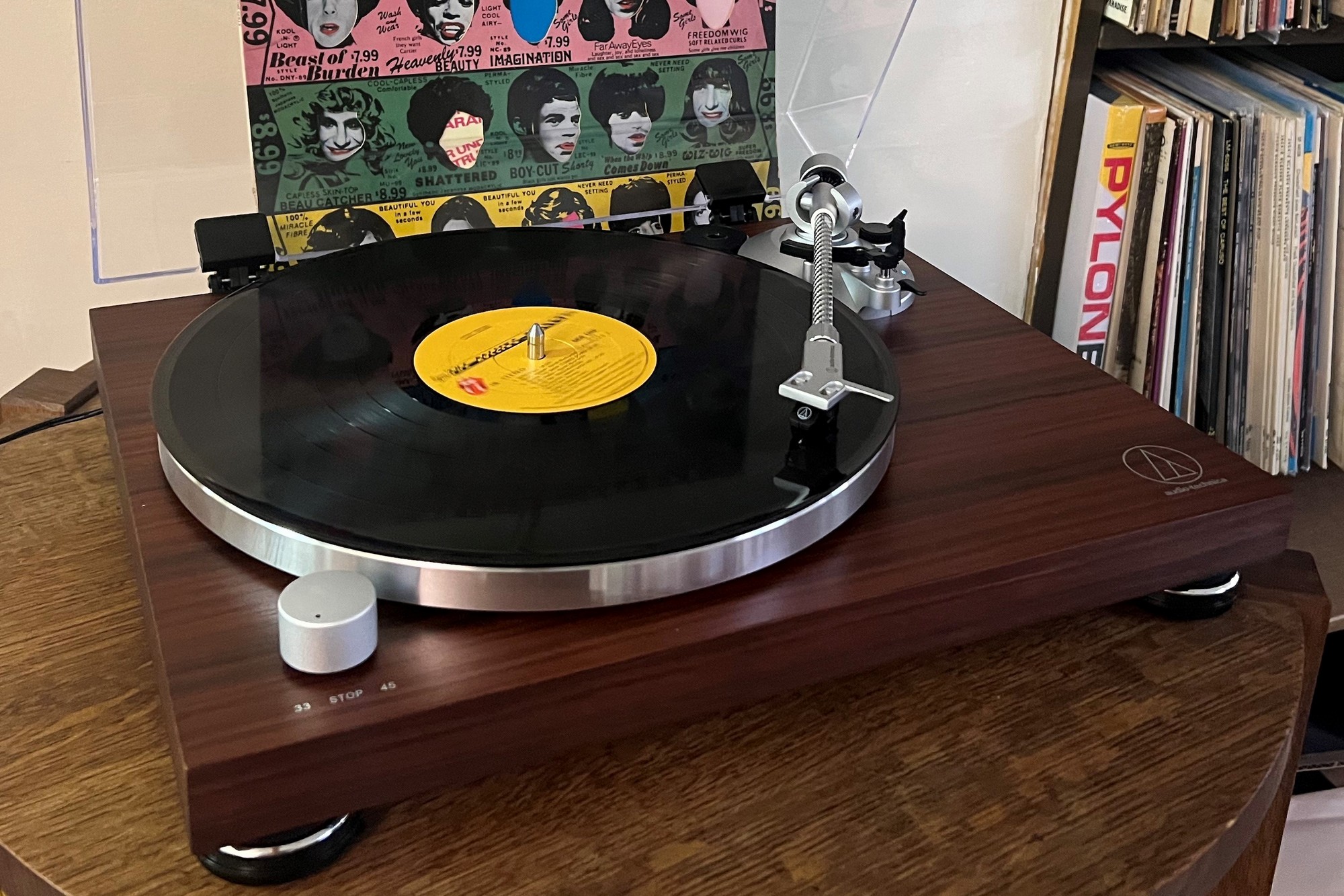 Wooden Vinyl Stand For Record Storage – Retrolife, Inc. All Rights