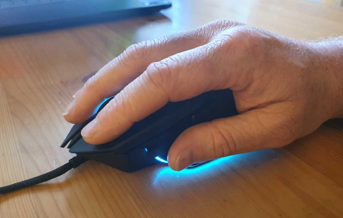 Razer Basilisk V3 review: A full-function gaming mouse with class