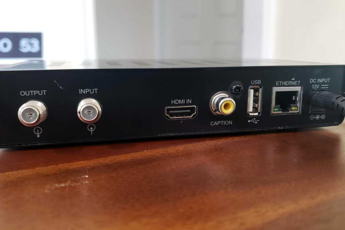 Channel Master CM-1050 rear