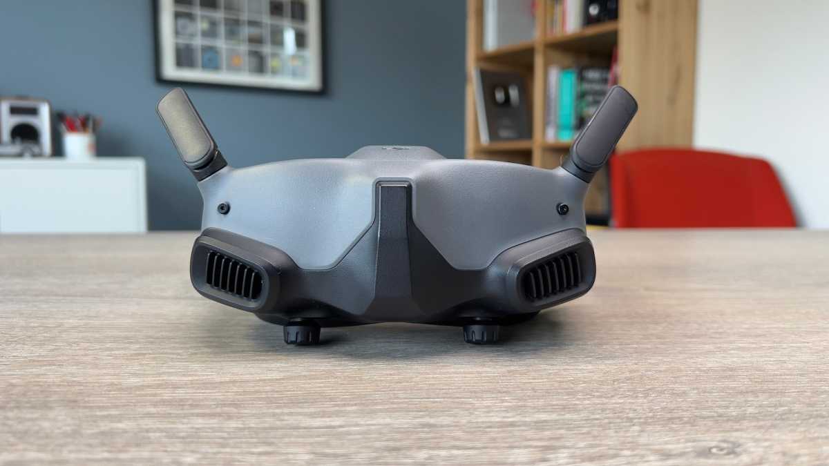 DJI Goggles 2 front-on