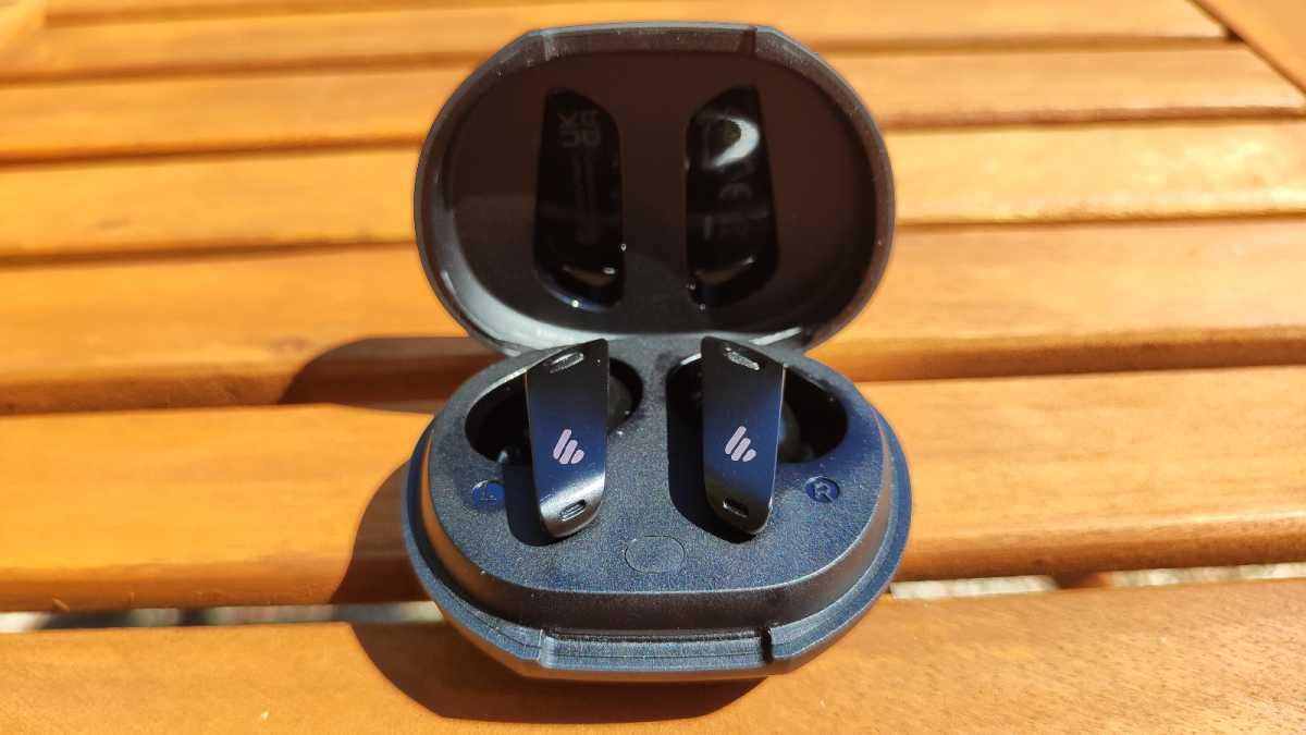 Open Charging case for Edifier Neobuds S