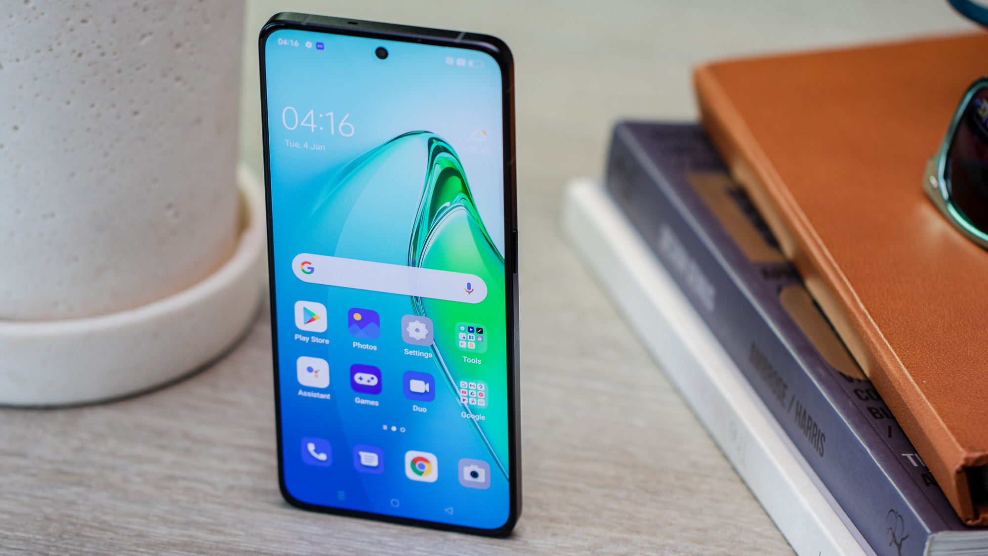 Oppo Reno 8 Pro - Best Premium Mid-Range