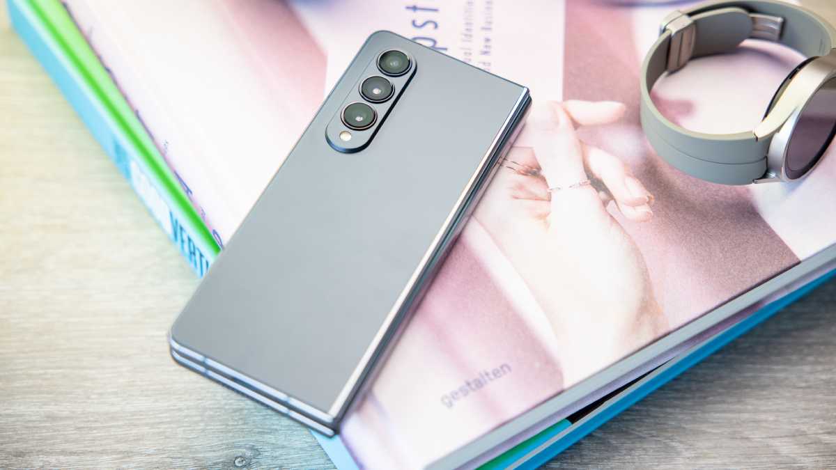 Galaxy Z Fold 4 phone
