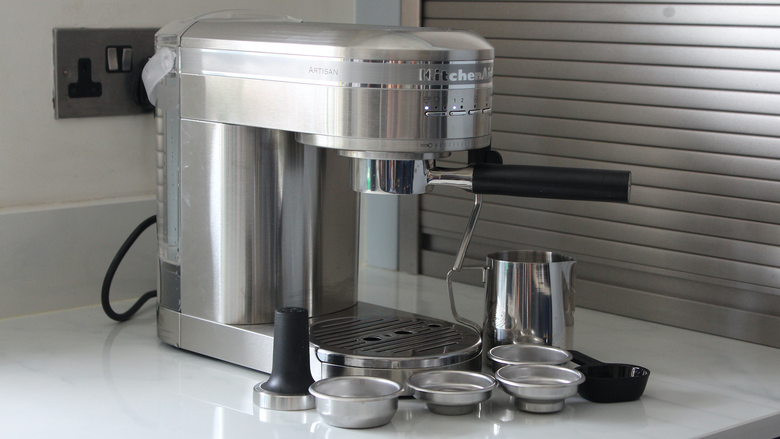 KitchenAid Artisan - Semi-automation makes for ease of use